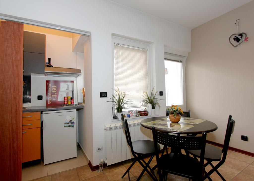 Sneki Apartment Βελιγράδι Εξωτερικό φωτογραφία